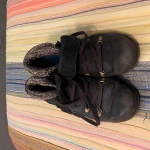 Merrell hiking boots size 5.5